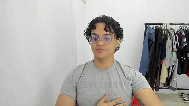 Donatello versus online show from 04.20.26