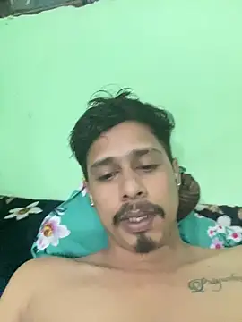 hot-couple-0 online show from 06.19.26