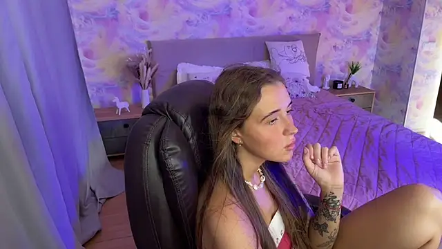 Tiana Belle online show from 07.01.26