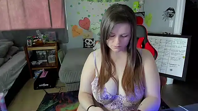 DelilaFields2 online show from 05.03.26