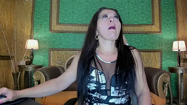 Snapshot of Agata_Jade chatting on 07.15.26 Agata Jade online show from 07.15.26