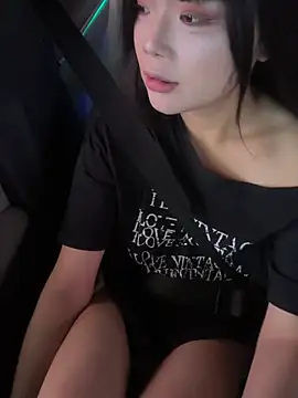 lilina520 online show from 05.19.26
