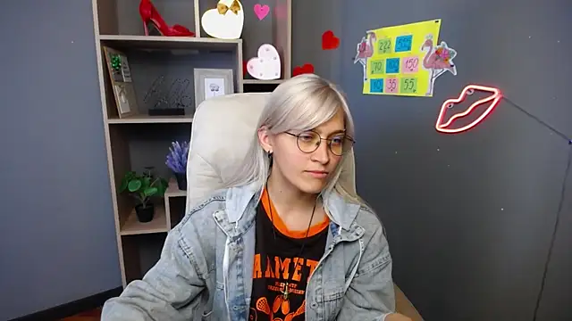 RubyDaviss online show from 05.05.26
