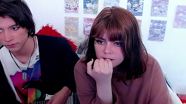 Snapshot of raven_n_matt chatting on 06.20.26 raven n matt online show from 06.20.26