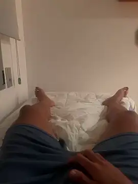 Lucasbcnn online show from 04.21.26