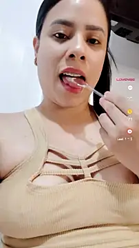 Snapshot of Nicol_Alvarez1 chatting on 07.28.26 Nicol Alvarez1 online show from 07.28.26