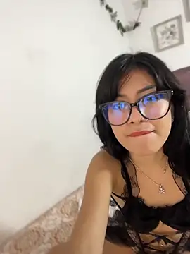 Snapshot of katty_lovelyy chatting on 06.14.26 katty lovelyy online show from 06.14.26