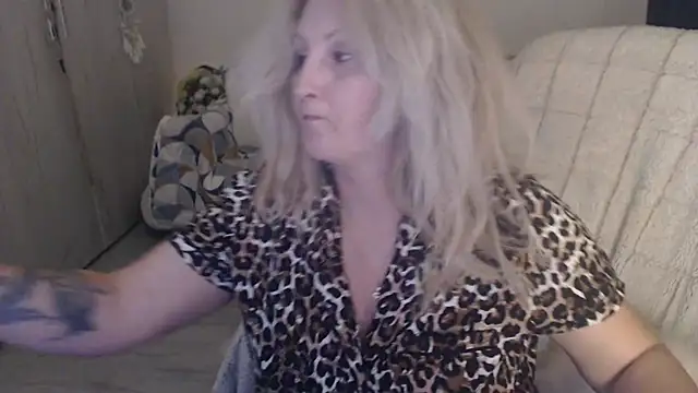 Divineblond online show from 03.06.26