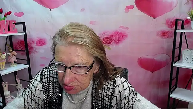 AliceWriter online show from 04.30.26