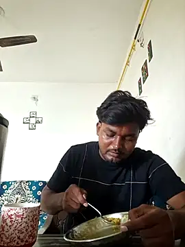 Snapshot of Gujju_here chatting on 05.06.26 Gujju here online show from 05.06.26