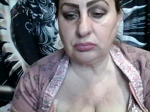 Snapshot of LoaqLovew chatting on 04.26.26 LoaqLovew online show from 04.26.26