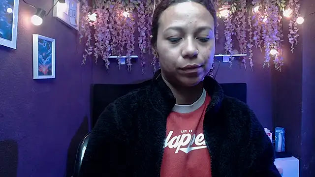 Snapshot of monik299 chatting on 05.04.26 monik299 online show from 05.04.26