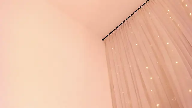Snapshot of atenea_lux chatting on 06.10.26 atenea lux online show from 06.10.26