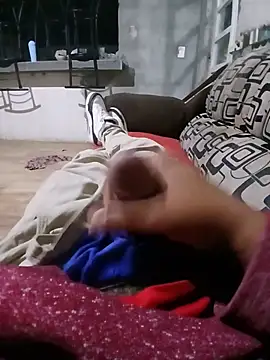 Snapshot of lius2697 chatting on 06.18.26 lius2697 online show from 06.18.26