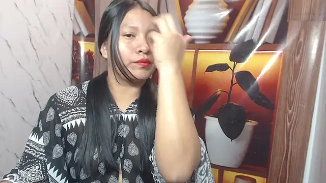 Snapshot of Sol_vannesa chatting on 05.19.26 Sol vannesa online show from 05.19.26