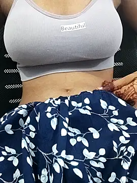 Snapshot of Sona_rani77 chatting on 06.19.26 Sona rani77 online show from 06.19.26