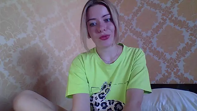 Softy Aura  online show from 06.30.26