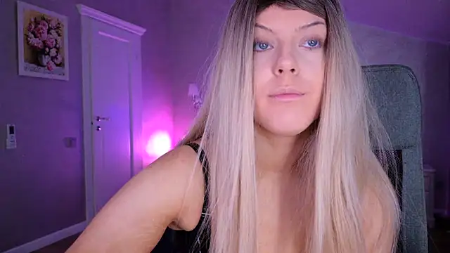ChristieBlace online show from 05.27.26