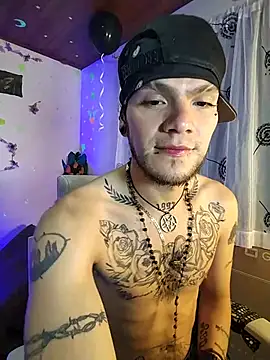 Snapshot of FonixXBelialX chatting on 05.26.26 FonixXBelialX online show from 05.26.26
