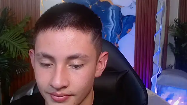 Snapshot of Andres_Tay chatting on 05.02.26 Andres Tay online show from 05.02.26