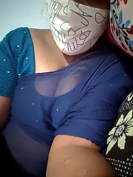 Snapshot of Tamil_Hot_HoneyBee chatting on 06.05.26 Tamil Hot HoneyBee online show from 06.05.26