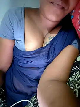 Snapshot of Tamil_Hot_HoneyBee chatting on 06.09.26 Tamil Hot HoneyBee online show from 06.09.26