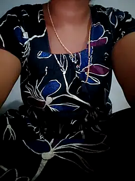 Snapshot of Tamil_Hot_HoneyBee chatting on 06.29.26 Tamil Hot HoneyBee online show from 06.29.26
