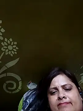 Snapshot of Newsoni chatting on 04.25.26 Newsoni online show from 04.25.26