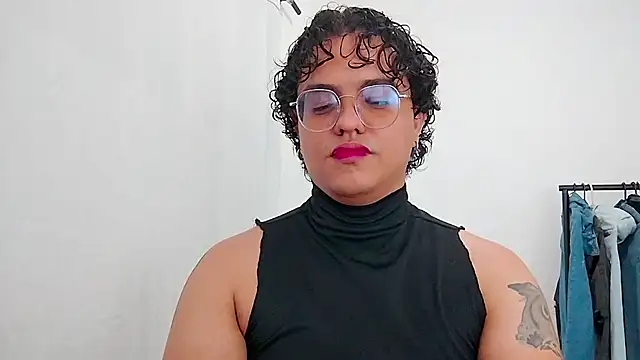 Snapshot of Diane_exotic chatting on 04.28.26 Diane exotic online show from 04.28.26