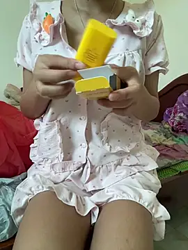 Snapshot of candy_bobo chatting on 07.13.26 candy bobo online show from 07.13.26