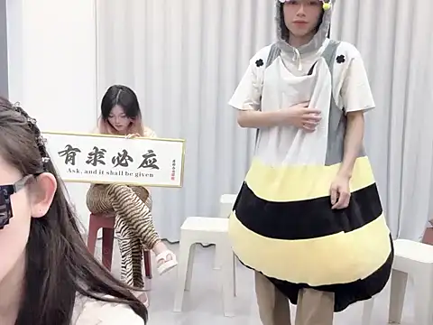 YQBY998 online show from 04.25.26