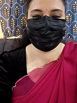 Snapshot of Chandralekha chatting on 04.27.26 Chandralekha online show from 04.27.26