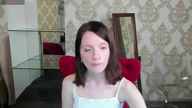 Snapshot of mollie_blush chatting on 06.05.26 mollie blush online show from 06.05.26