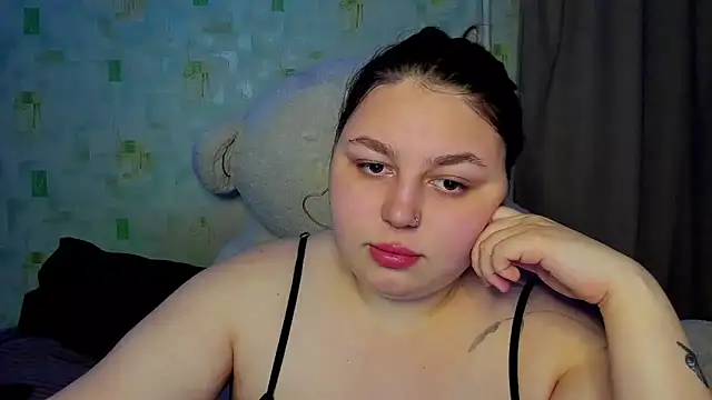 Snapshot of LillyHaigh chatting on 05.03.26 LillyHaigh online show from 05.03.26
