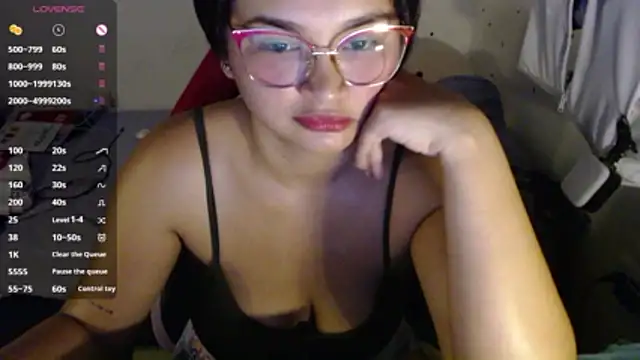 Snapshot of Lily____ chatting on 06.01.26 Lily online show from 06.01.26