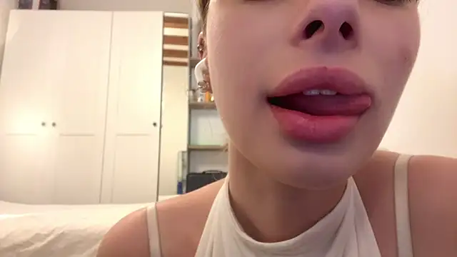 JacquelyneDelgado online show from 04.29.26