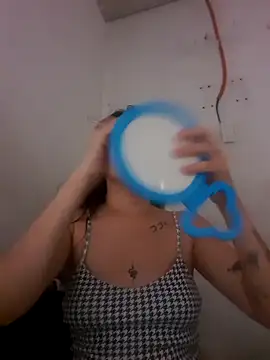 Bad bish21 online show from 04.28.26