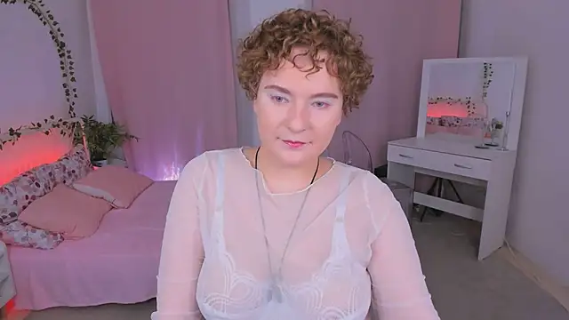 Snapshot of MelittaStorrie chatting on 05.29.26 MelittaStorrie online show from 05.29.26