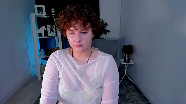 Snapshot of MelittaStorrie chatting on 07.26.26 MelittaStorrie online show from 07.26.26