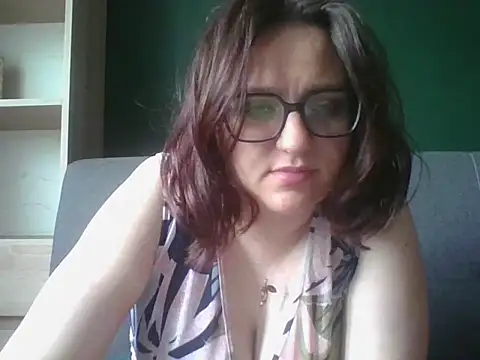 sensual paris online show from 05.04.26