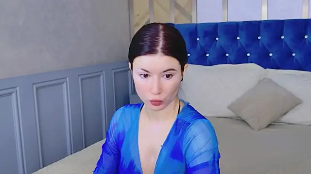 Snapshot of Gina_lima chatting on 06.17.26 Gina lima online show from 06.17.26