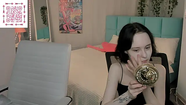 Snapshot of Elira_Vane chatting on 05.24.26 Elira Vane online show from 05.24.26