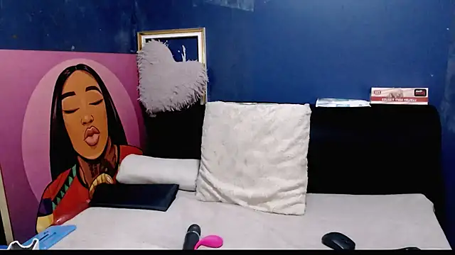 Snapshot of LolaSavageXO chatting on 06.26.26 LolaSavageXO online show from 06.26.26