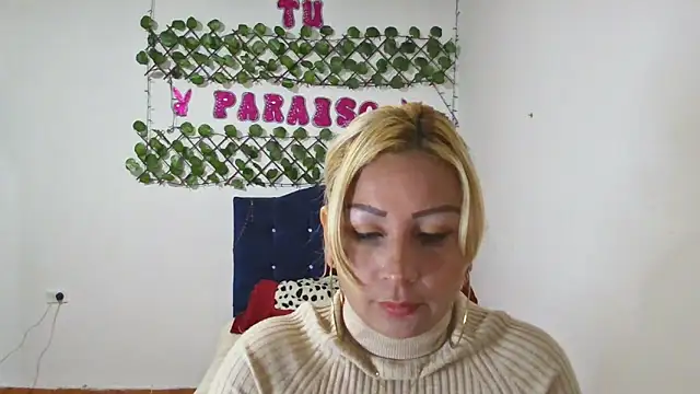 Snapshot of MoonCampbell_ chatting on 05.23.26 MoonCampbell online show from 05.23.26