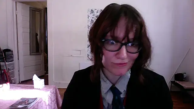 Snapshot of AnnywnBelle chatting on 05.02.26 AnnywnBelle online show from 05.02.26