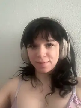 kaygbbmama online show from 04.30.26