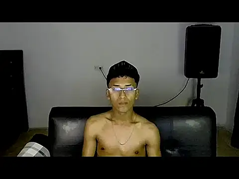 Snapshot of jack_vega1 chatting on 05.12.26 jack vega1 online show from 05.12.26