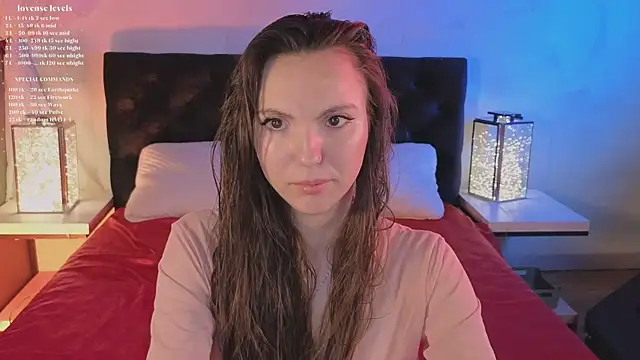 Snapshot of Alice-Lidel chatting on 07.12.26 Alice-Lidel online show from 07.12.26