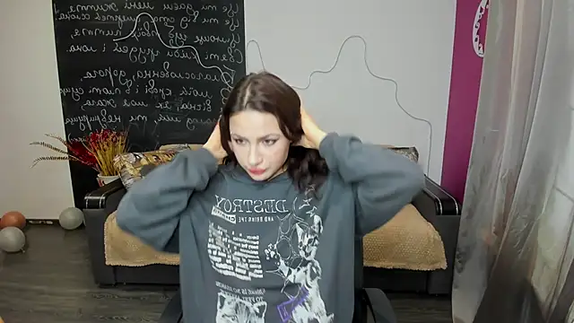 MariaMooni online show from 04.28.26