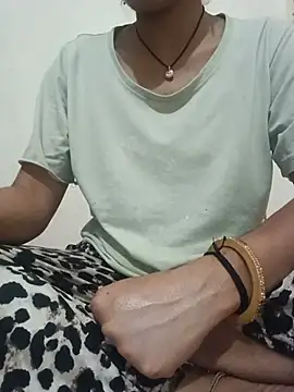 Snapshot of annu_47 chatting on 07.27.26 annu 47 online show from 07.27.26
